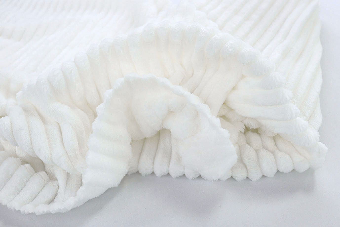 Велсофт жаккард/белый 1317-PY/C#1