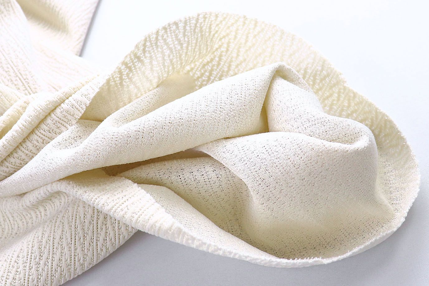 Трикотаж жаккард/молочный 3971-PY/D#2/C#1