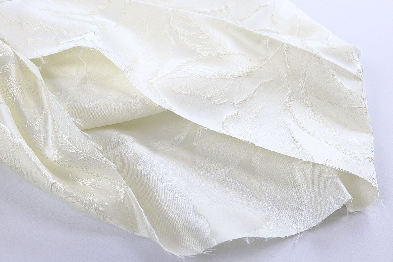 Костюмная ткань жаккард/молочный 4226-PY/D#1/C#1