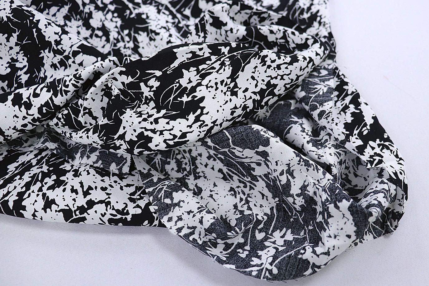 Штапель принт/белый на черном 3860-PY/D#15/C#1