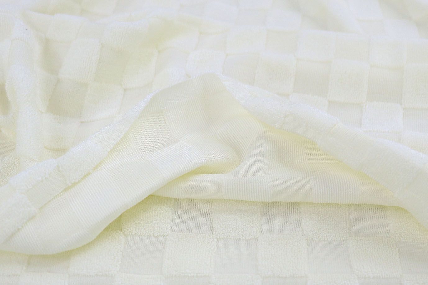 Трикотаж жаккард/молочный 3521-PY/C#1