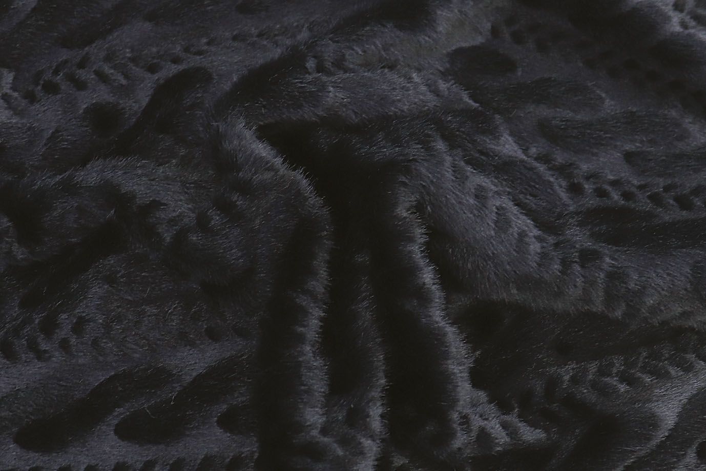 Искусственный мех "Норка" косичка/черный PE-30098/PMW2312111