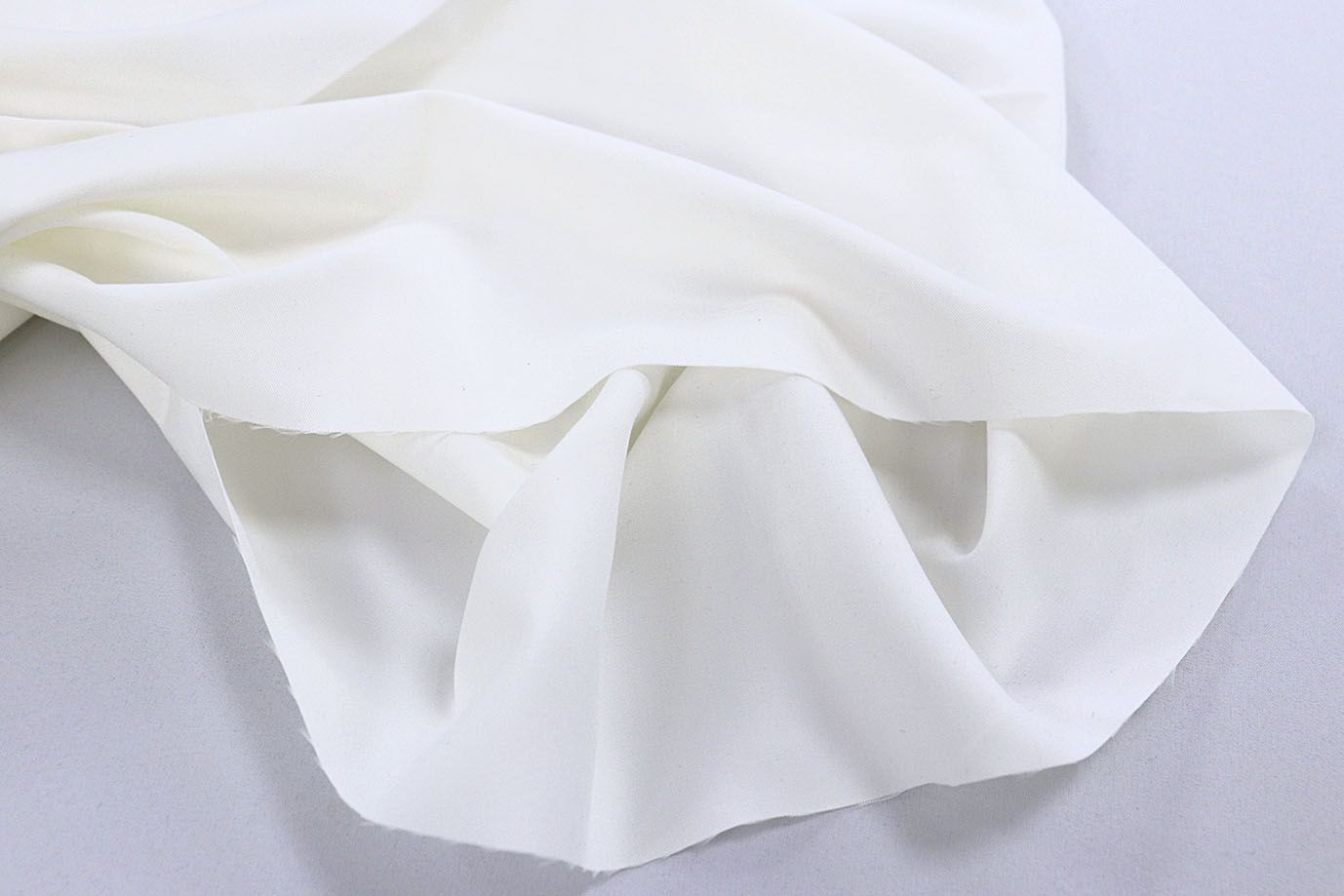 Костюмная ткань "Лиза"/молочный 3948-PY/C#2