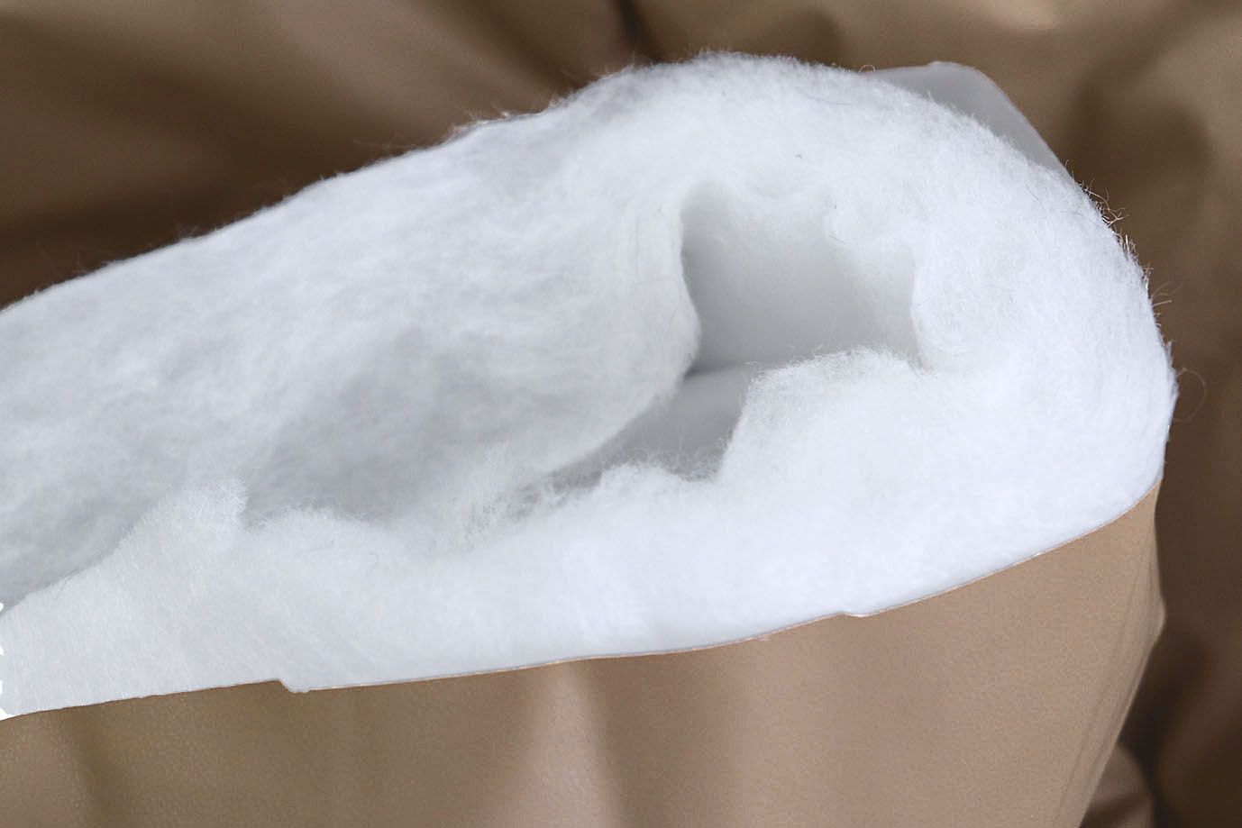 Ткань простеганная "Полоска" P51/арахисовый 11015-26/4+холлофайбер 200+СПБ