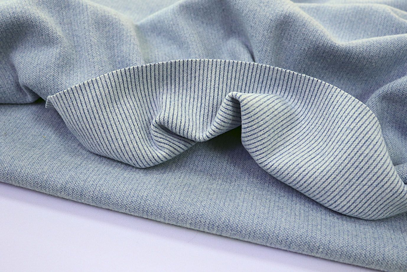 Пальтовый трикотаж жаккард/светло-серый 13830/C#3