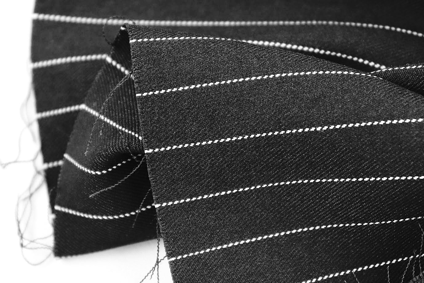 Костюмная ткань "Полоска" стрейч принт/черно-белый 3961-PY/C#3