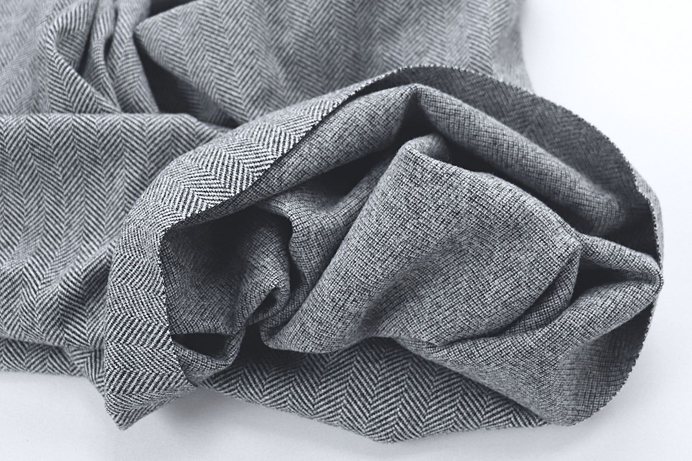 Пальтовый трикотаж "Елочка"/черно-белый 4054-PY/C#1