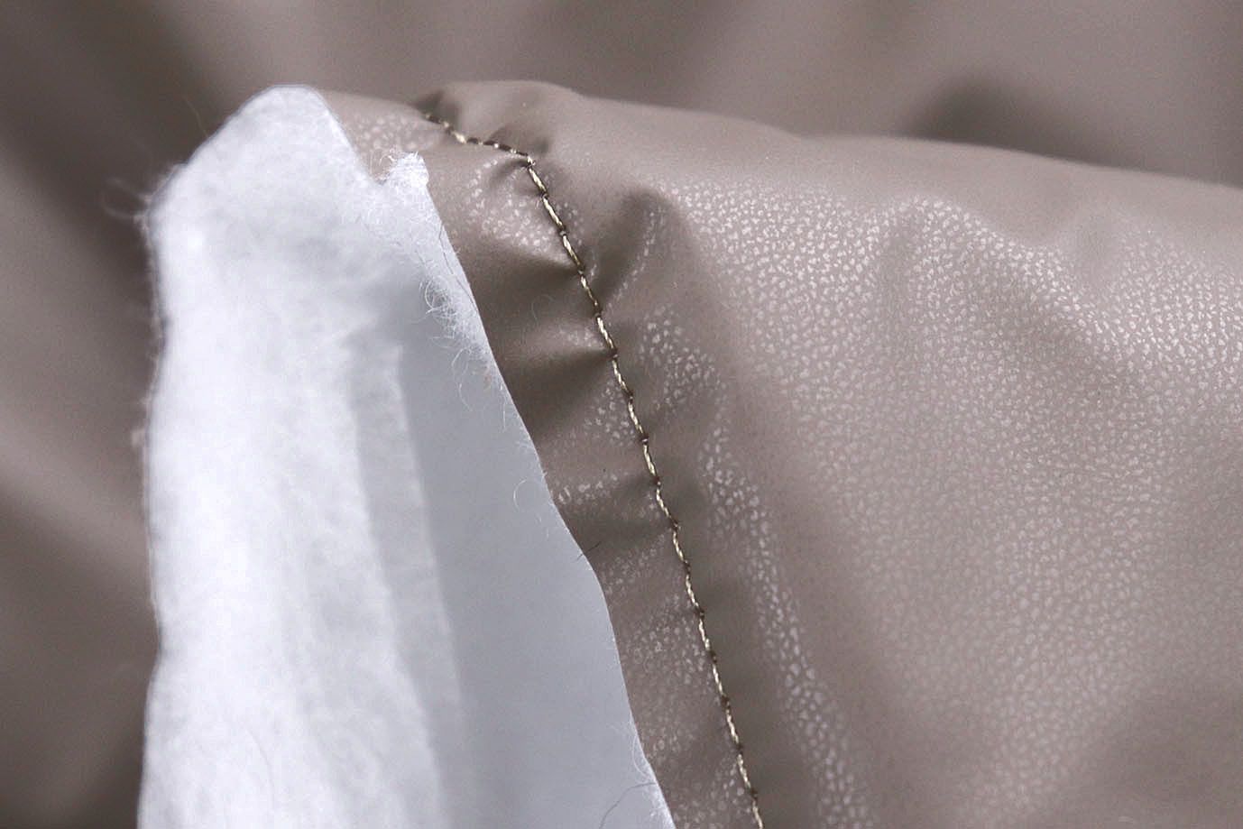 Ткань простеганная "Полоска" P51/бежевый 11015-26/5+холлофайбер 200+СПБ