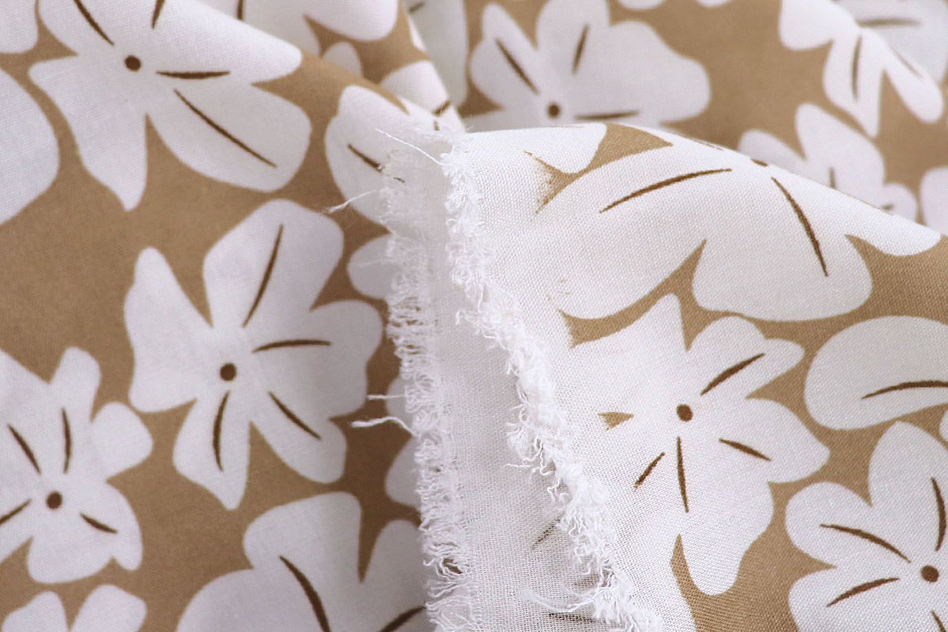 Штапель принт/цветы белые на светло-коричневом 1382-PY/D#15/C#6