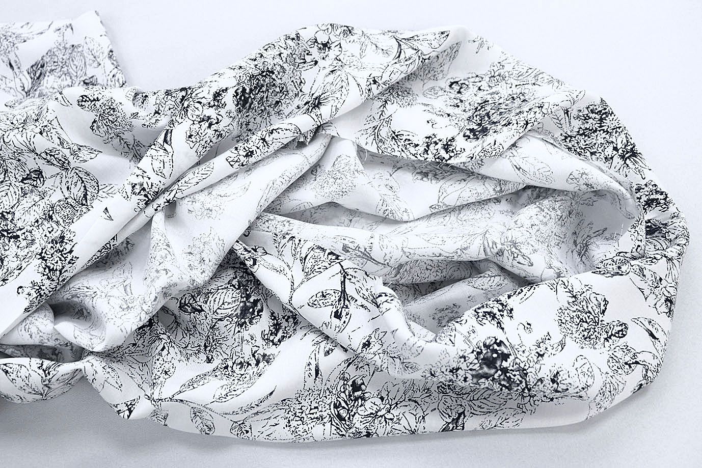 Штапель принт/цветы черные на белом 3861-PY/D#13/C#2