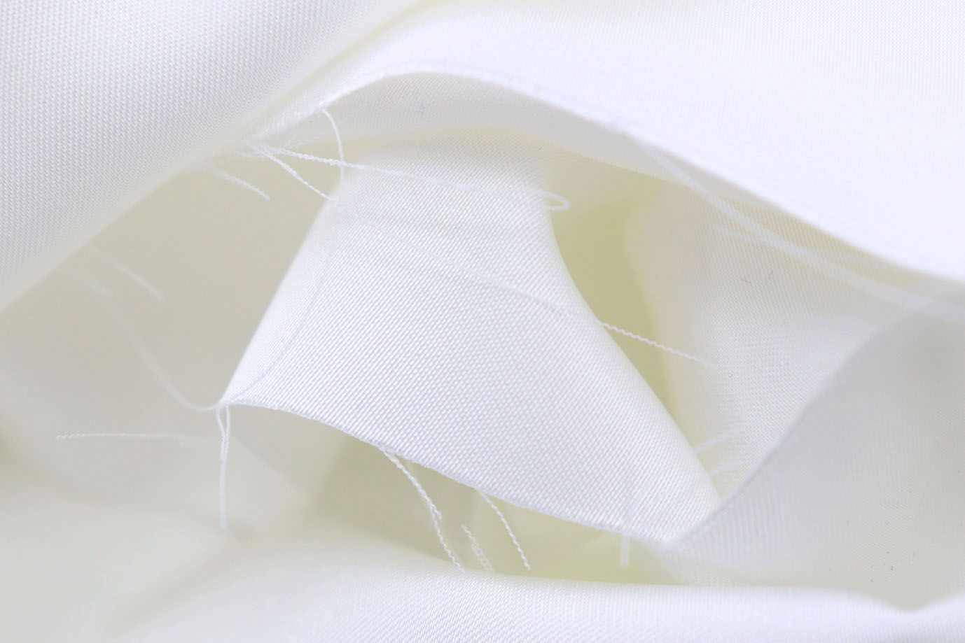 Сатин "Шакира" стрейч/молочный 3883-PY/C#2