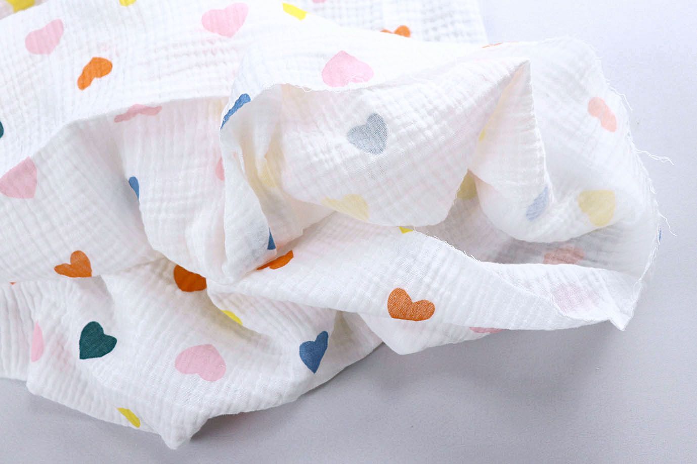 Муслин принт/сердечки разноцветные на белом 4017-PY/D#7