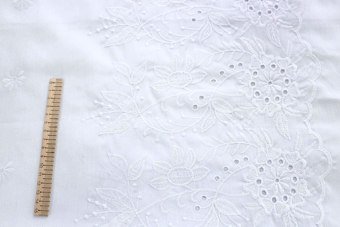 Хлопок с вышивкой/белый DT-16215A/D#4/C#1