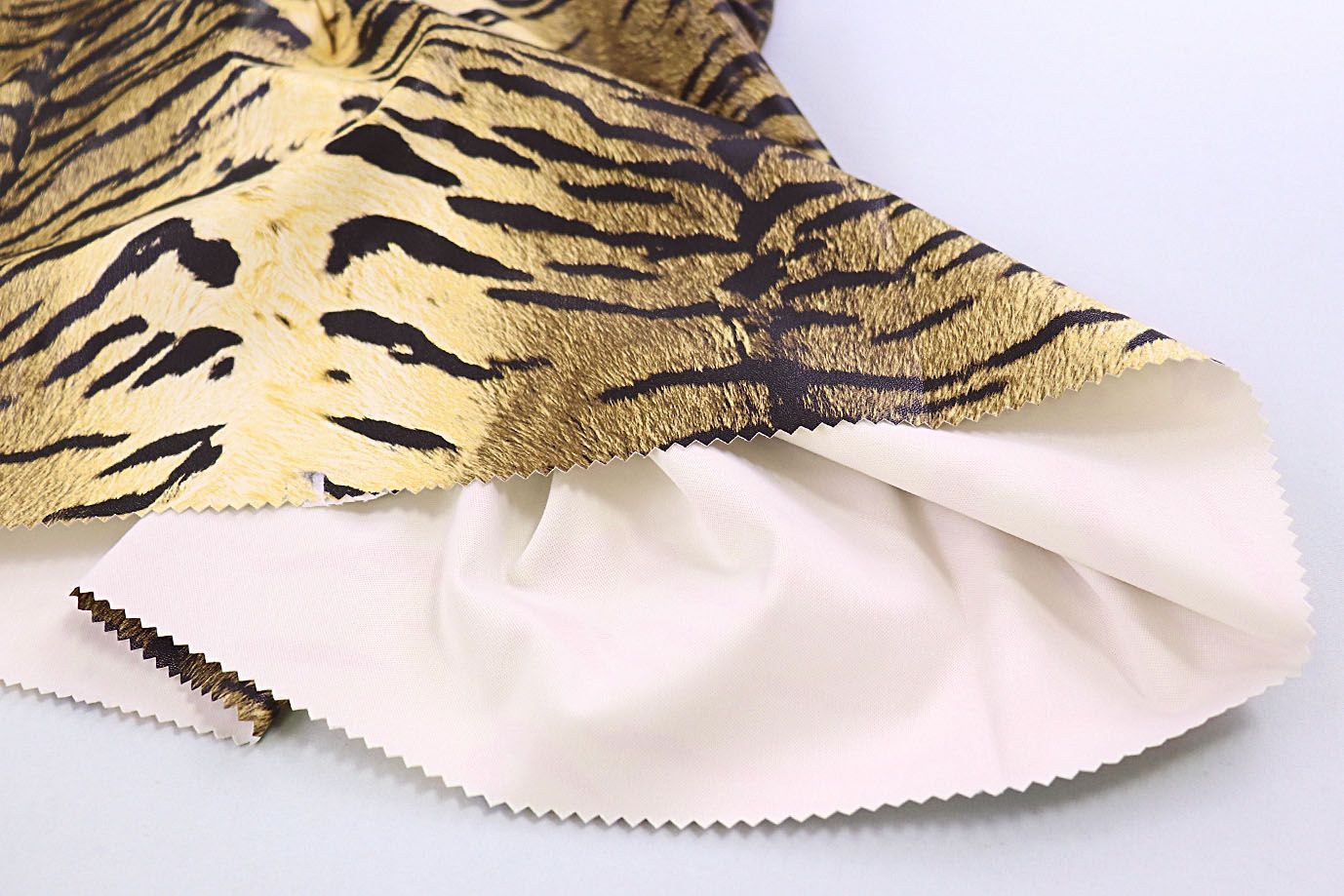 Кожа "Креш" принт/тигр черно-желтый 3686-PY/C#1