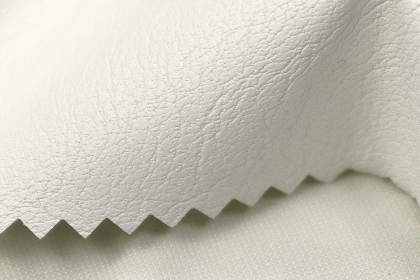 Кожа "Креш" стрейч/белый 3055/C#1