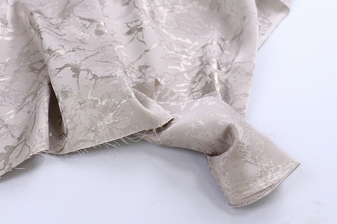 Сатин "Пандора" жаккард c напылением/бежево-серый 4027-PY/D#1/C#2