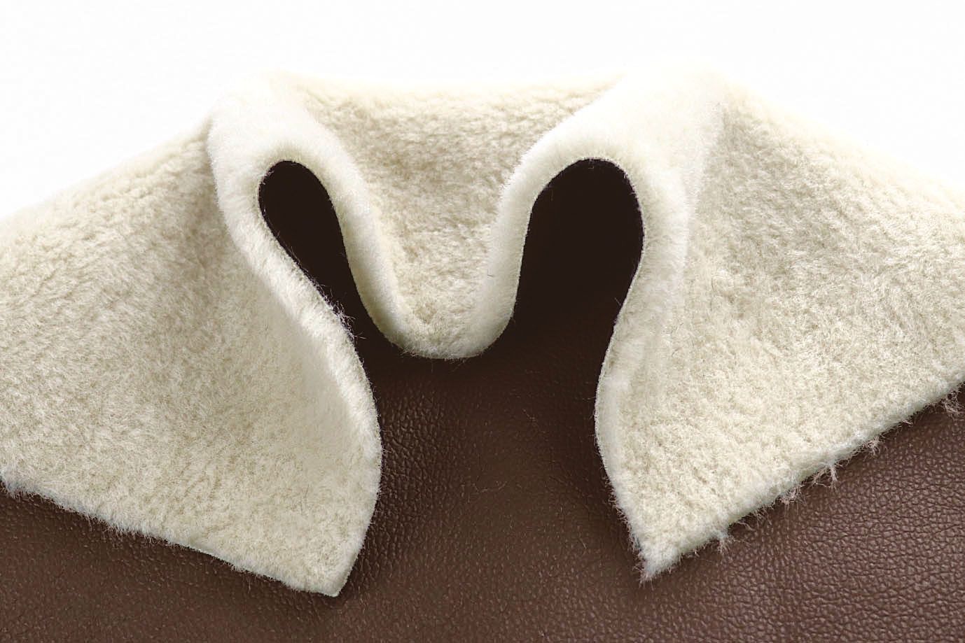 Искусственный мех "Кёрли" на коже/бежевый на коричневом AP5072410/D#1103-3068/C#19