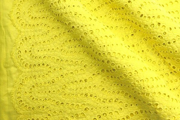 Хлопок "Батист" жатка с вышивкой/желтый 3202-PY/D#3/C#6 (EU4272)