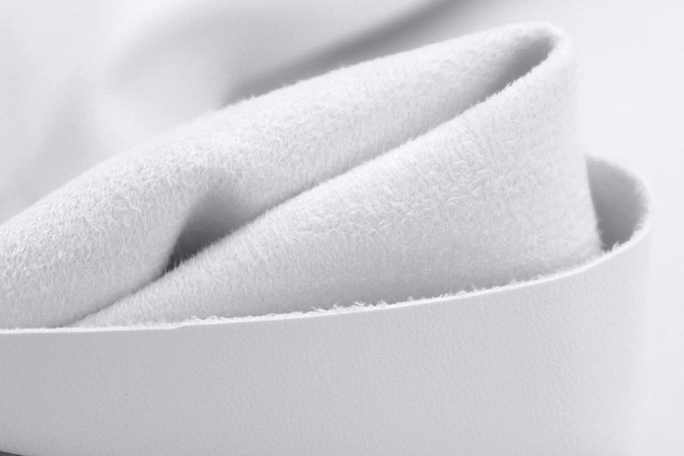 Кожа стрейч на замше/белый SSR-827/C#1 (16923)