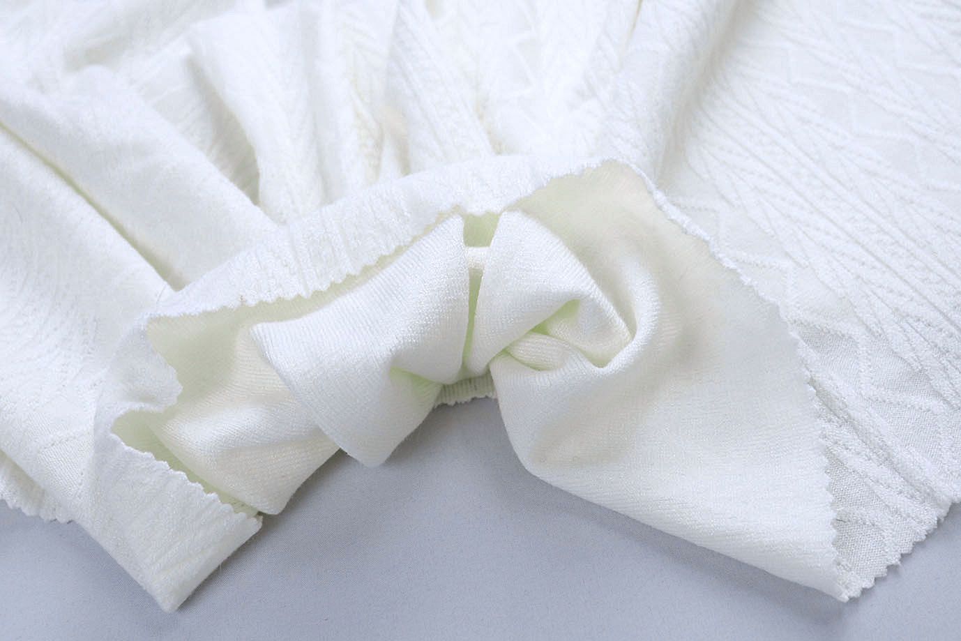 Трикотаж жаккард/молочный 3991-PY/D#1/C#1