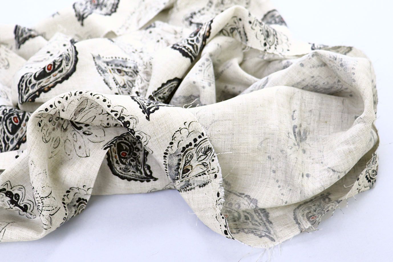 Лен принт/черный на молочном 4038-PY/D#6/C#1