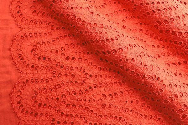 Хлопок "Батист" жатка с вышивкой/терракотовый 3202-PY/D#3/C#7 (EU4272)