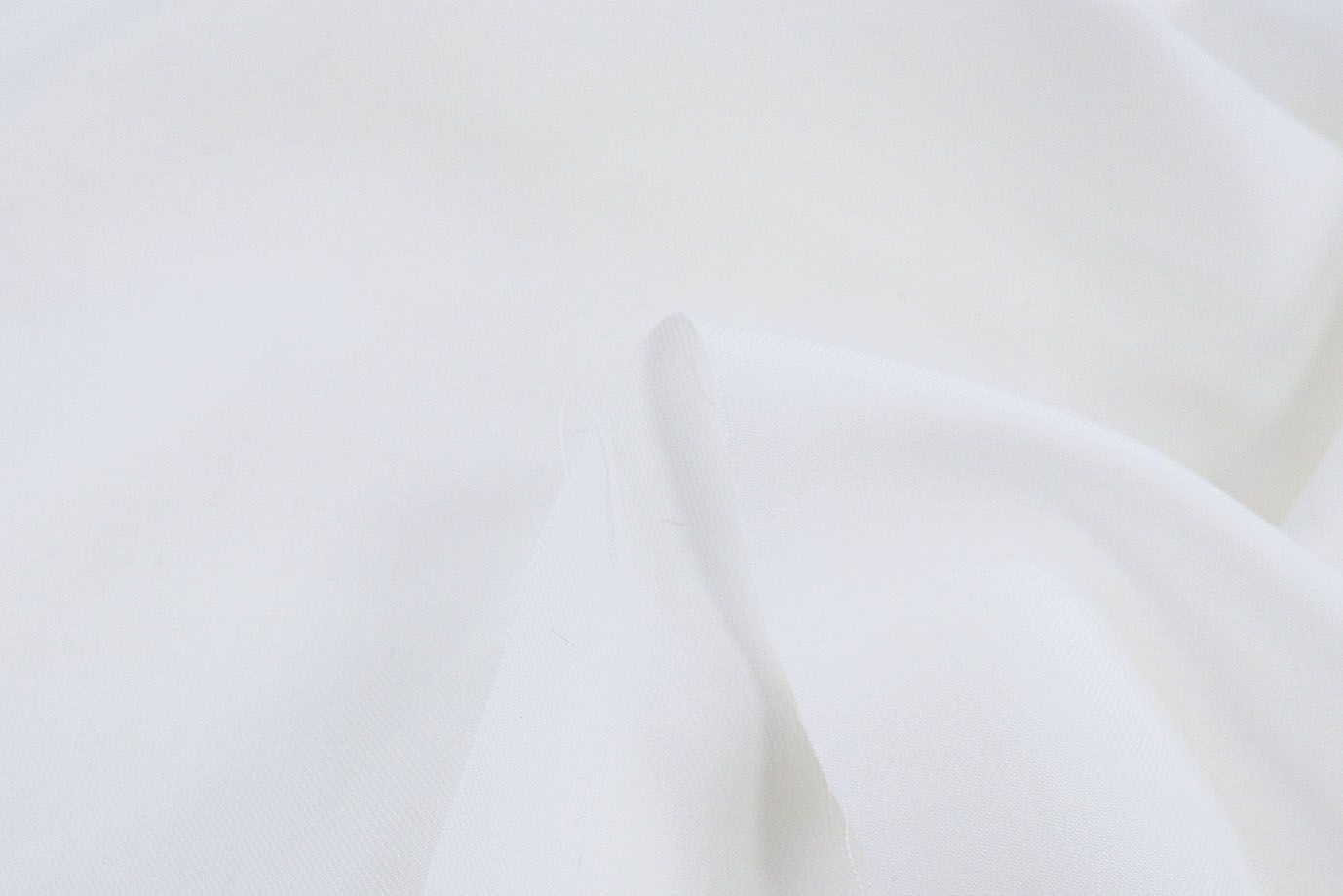 Костюмная ткань твил/молочный VT-10879/C#1