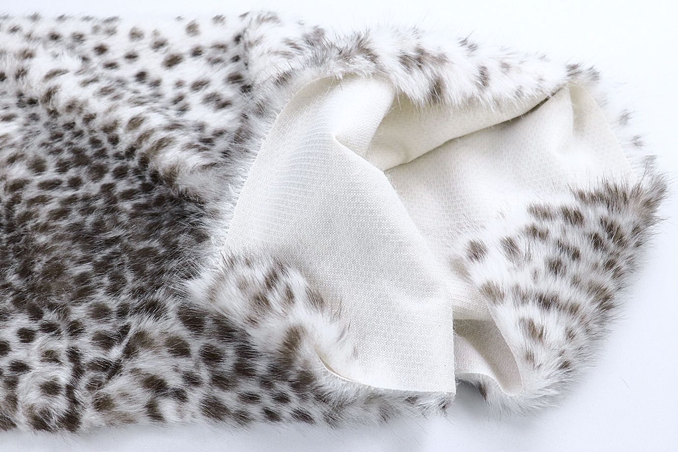 Искусственный мех "Рысь" принт/пятна бежевые на белом 1207-31804/C#Beige