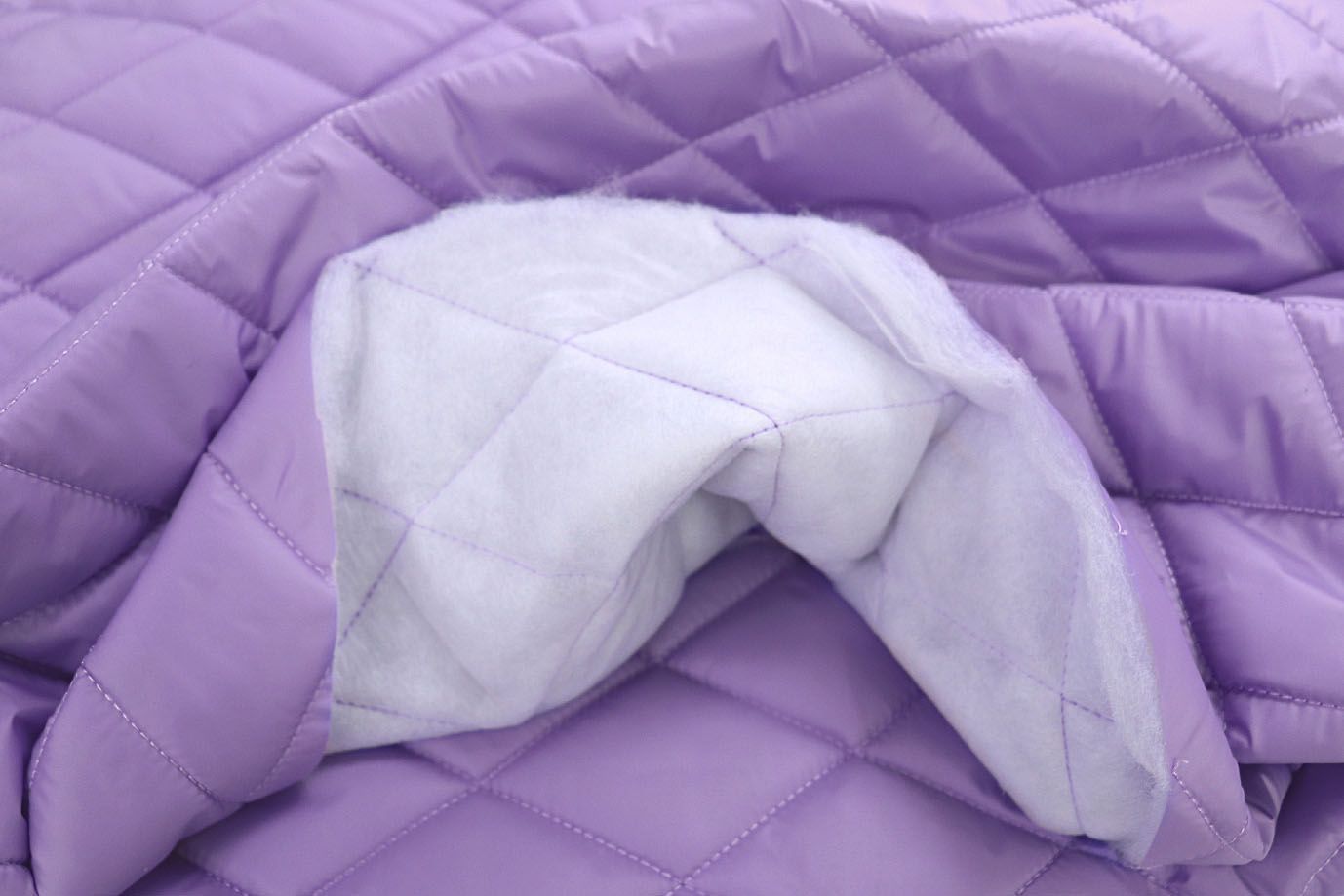 Ткань простеганная "Ромб"/сиреневый R10-7 1016117/857+CC150