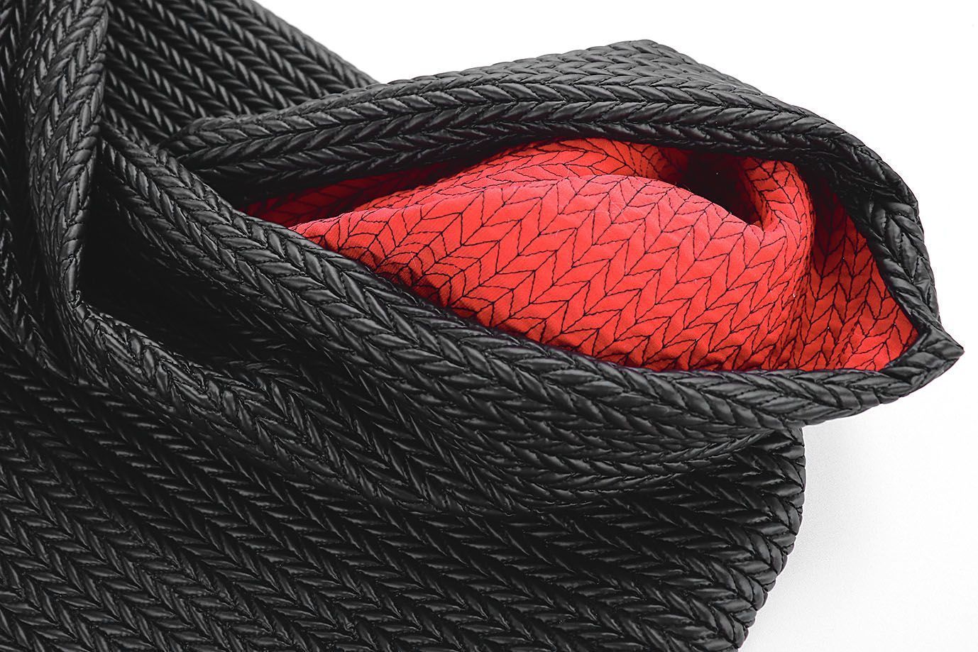 Ткань простеганая/черный 101027/302-1+C80+6254