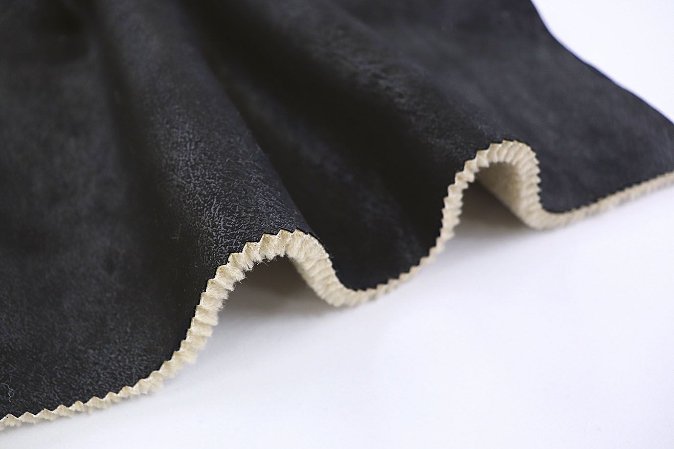 Дубляж мех "Кёрли"/черно-бежевый AP230331053Z/D#1003-2302-40L/C#2-7