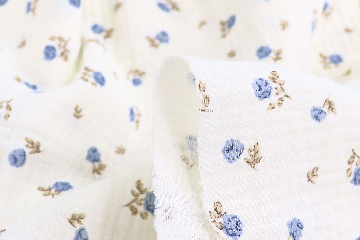 Муслин принт/цветы голубые на молочном 3941-PY/D#12 (12068)