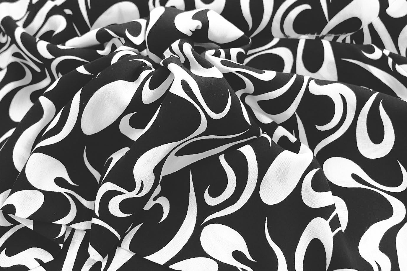 Штапель принт/бело-черный 1374-PY/D#24/C#6