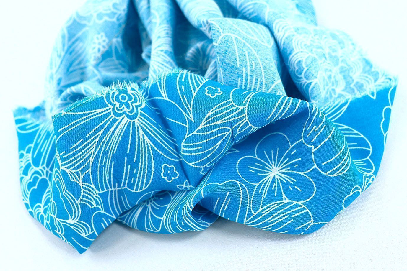 Штапель принт/цветы белые на синем 1374-PY/D#25/C#4