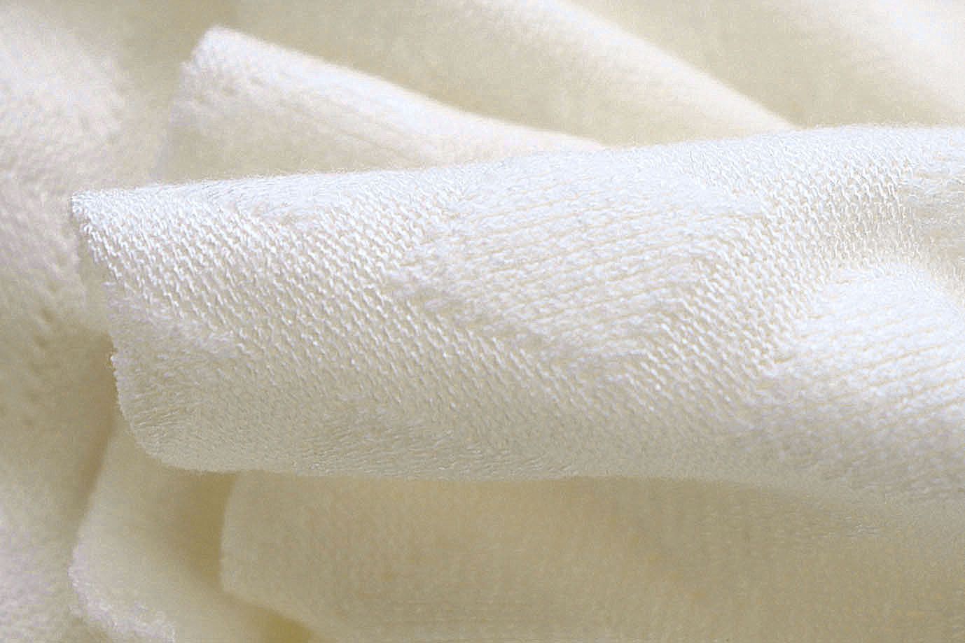 Трикотаж жаккард/молочный 3760-PY/D#3/C#1