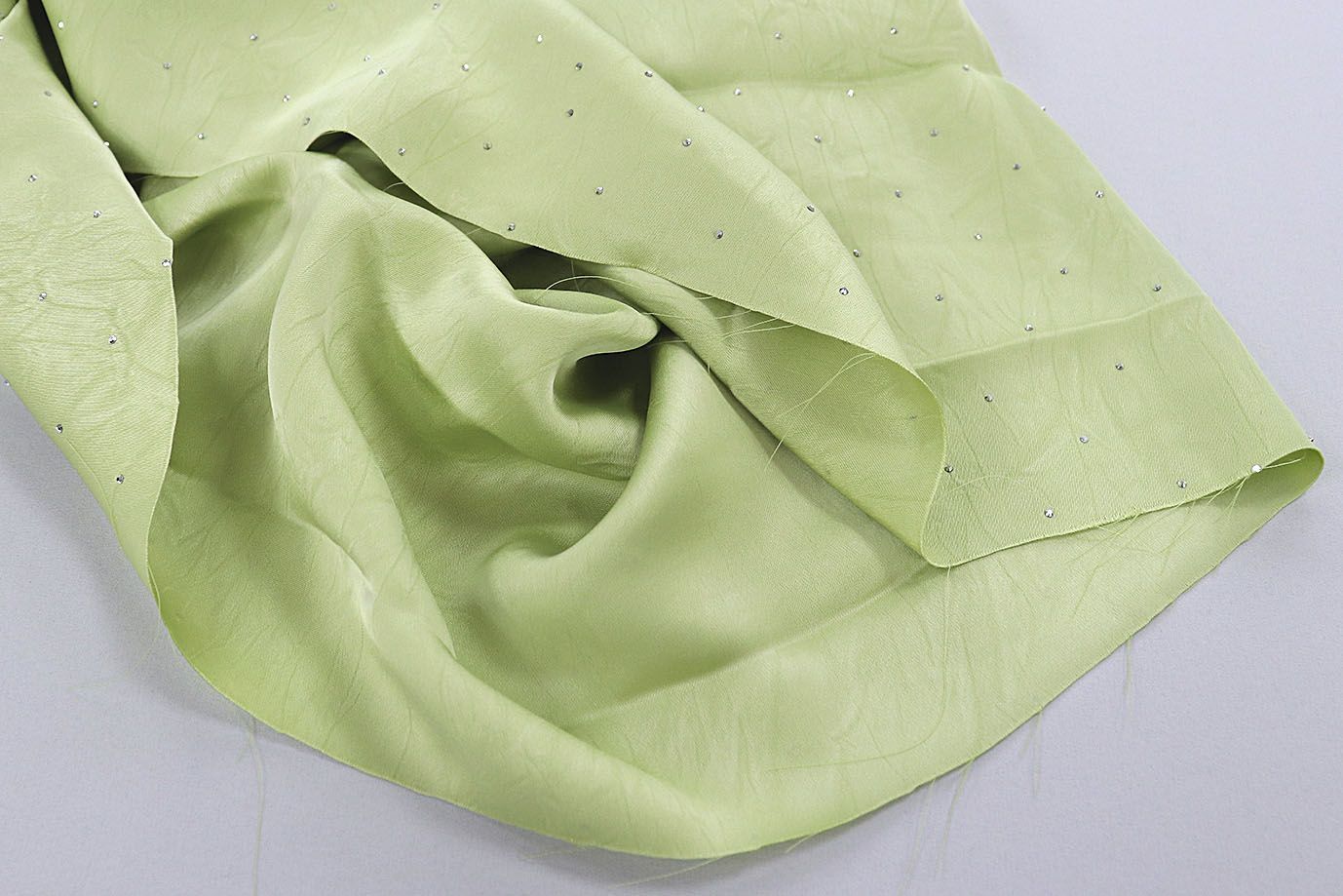 Шелк "Токио" креш со стразами/фисташковый 3805-PY/C#21