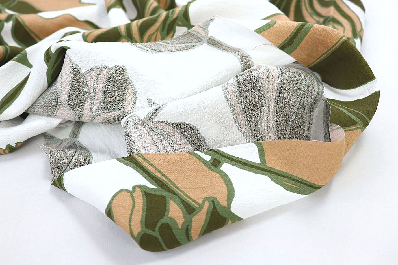 Лен БОХО принт/цветы зелено-бежевые на белом 3637-PY/D#5/C#1 (11506)