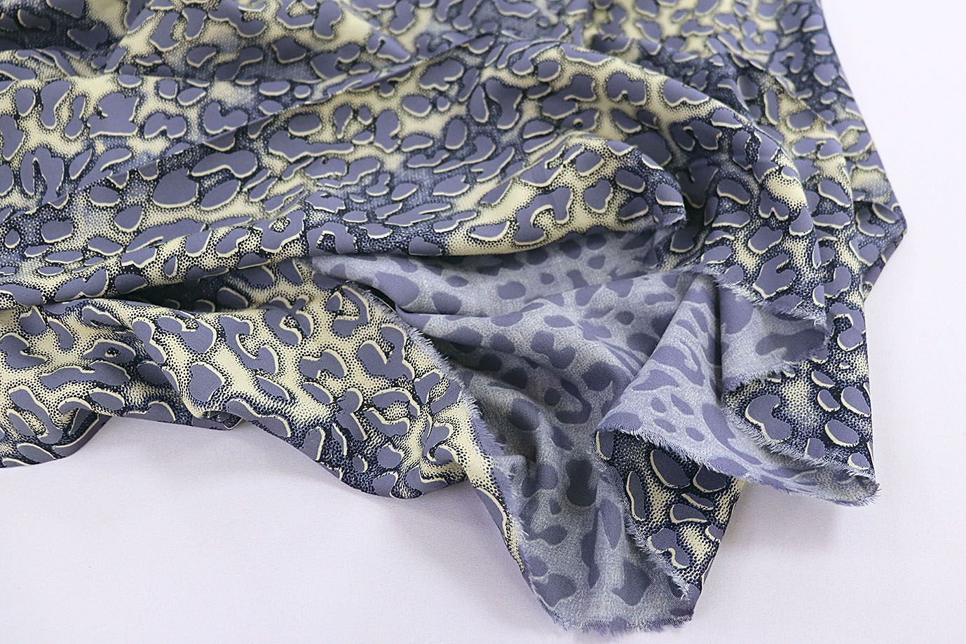 Штапель принт/молочно-фиолетовый 1378-PY/D#14/C#3