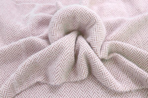 Трикотаж "Альпака" жаккард/елочка бело-розовая 3762-PY/D#2/C#1