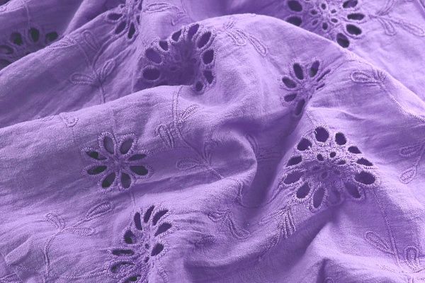 Хлопок "Батист" жатка с вышивкой/фиолетовый 3202-PY/D#5/C#3 (EU4272)