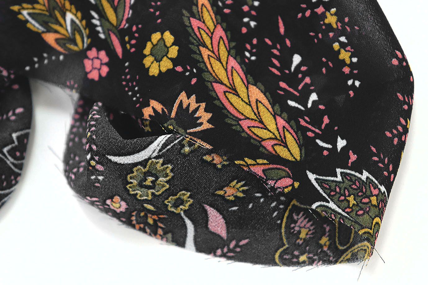 Шифон креп принт/желто-розовый на черном 3639-PY/D#11/C#1