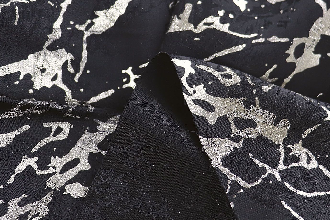 Сатин "Пандора" жаккард c напылением/серо-черный 4027-PY/D#1/C#4