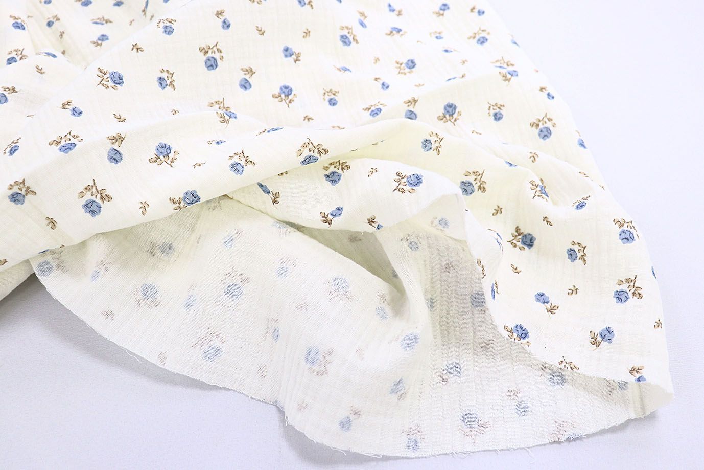 Муслин принт/цветы голубые на молочном 3941-PY/D#12 (12068)