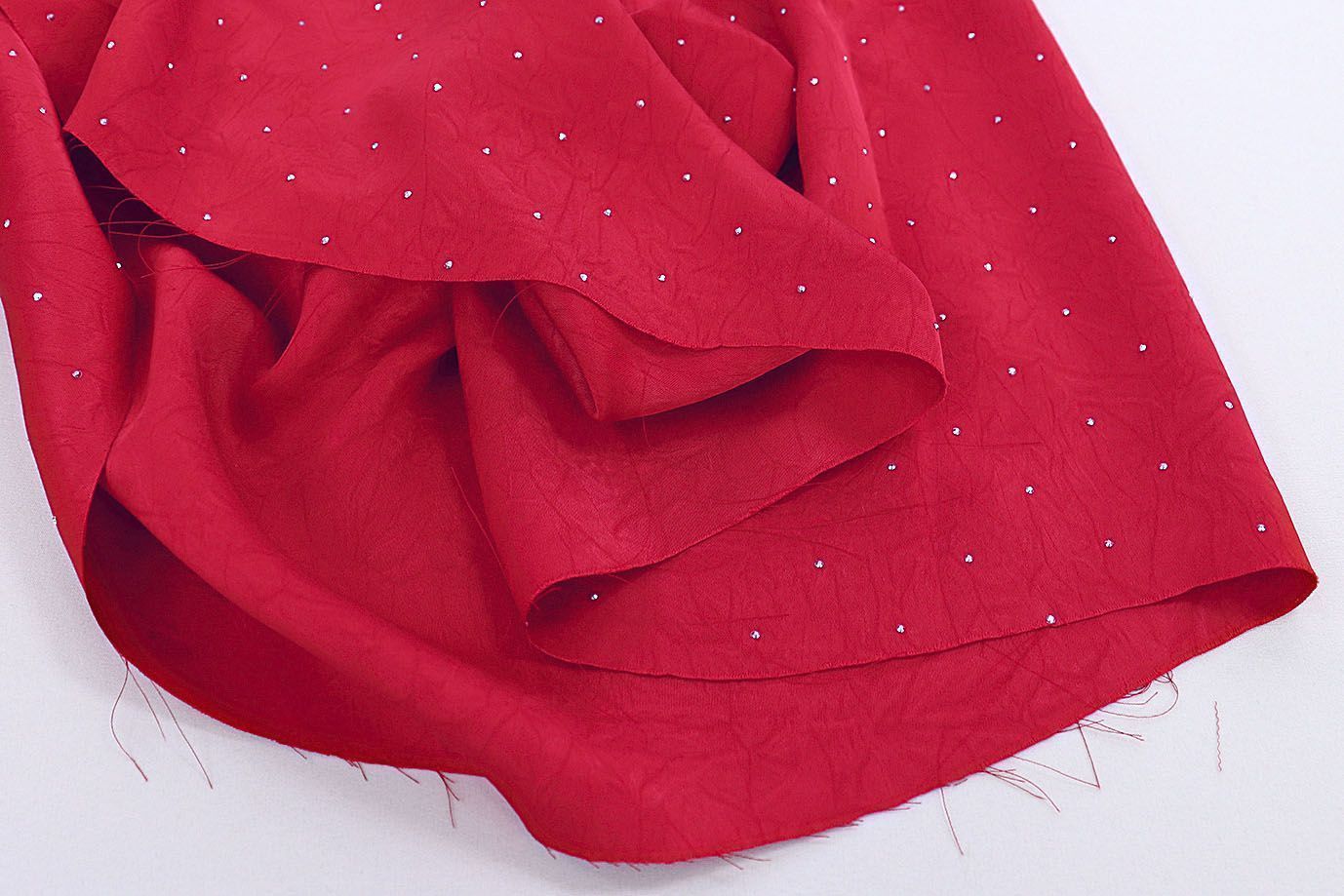 Шелк "Токио" креш со стразами/красный 3805-PY/C#23