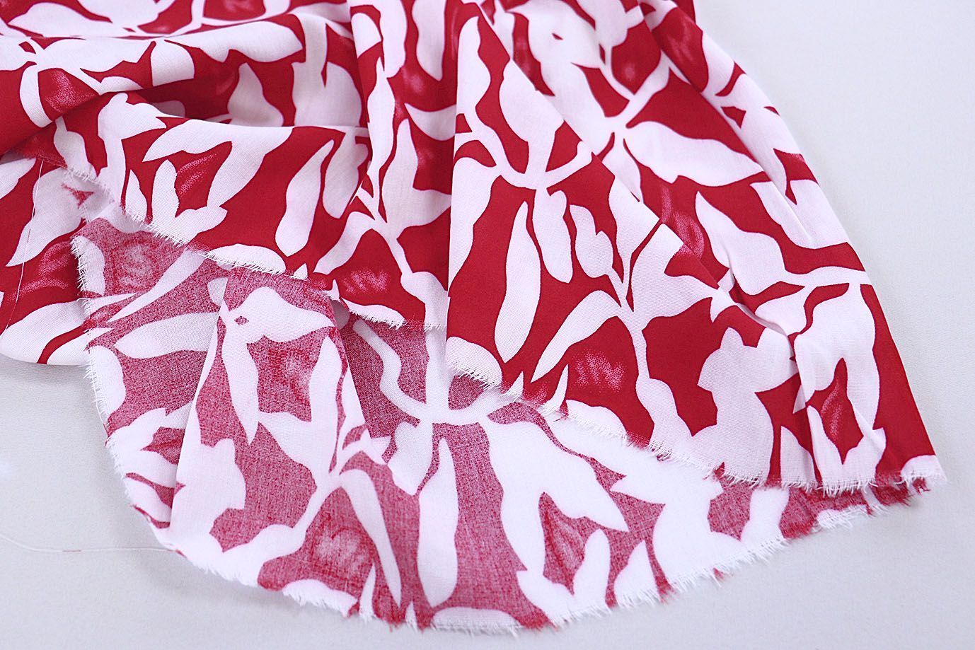 Штапель принт/цветы белые на красном 1382-PY/D#3/C#5