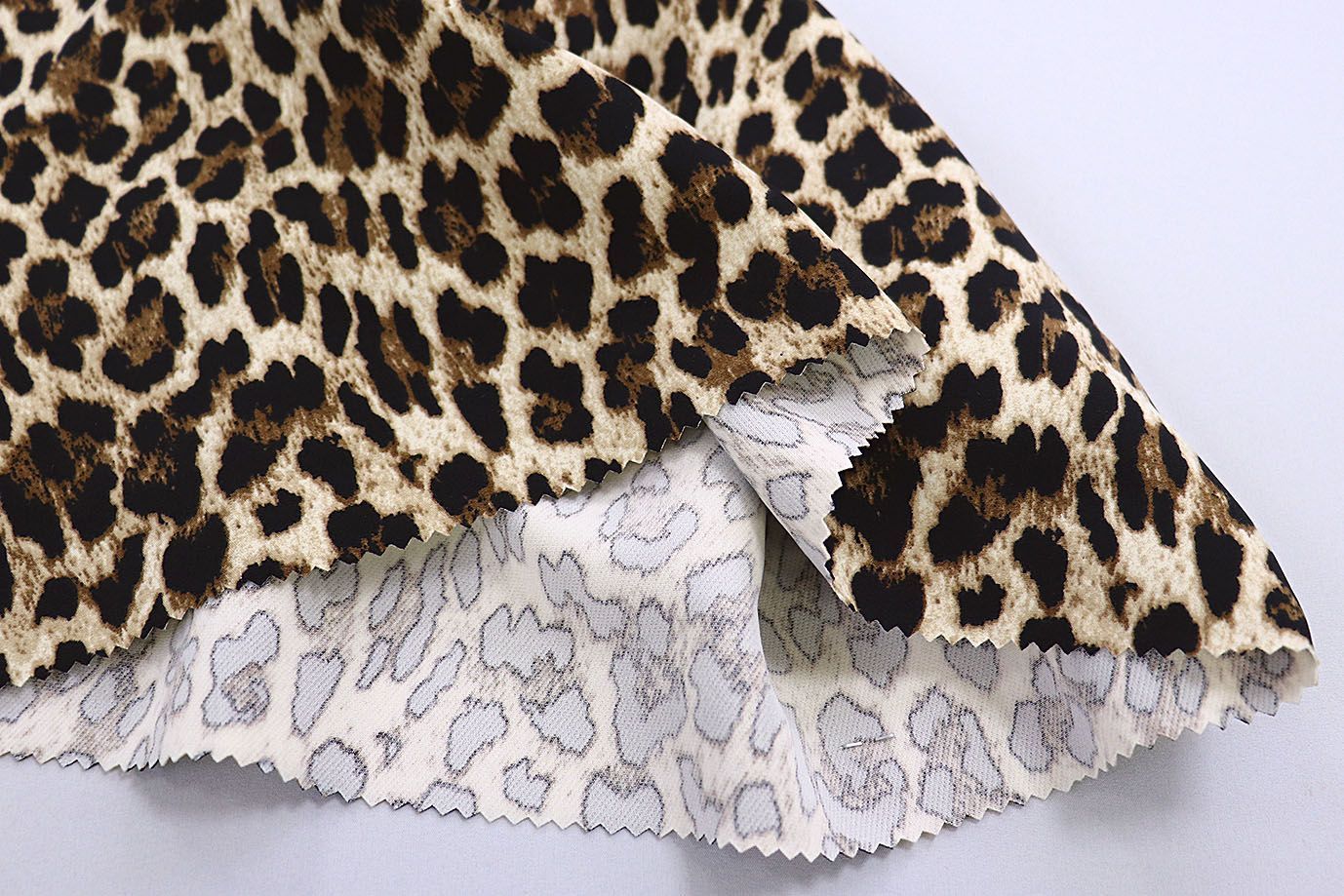 Трикотаж "Скуба" креп принт/леопард молочно-коричневый 3836-PY/C#8