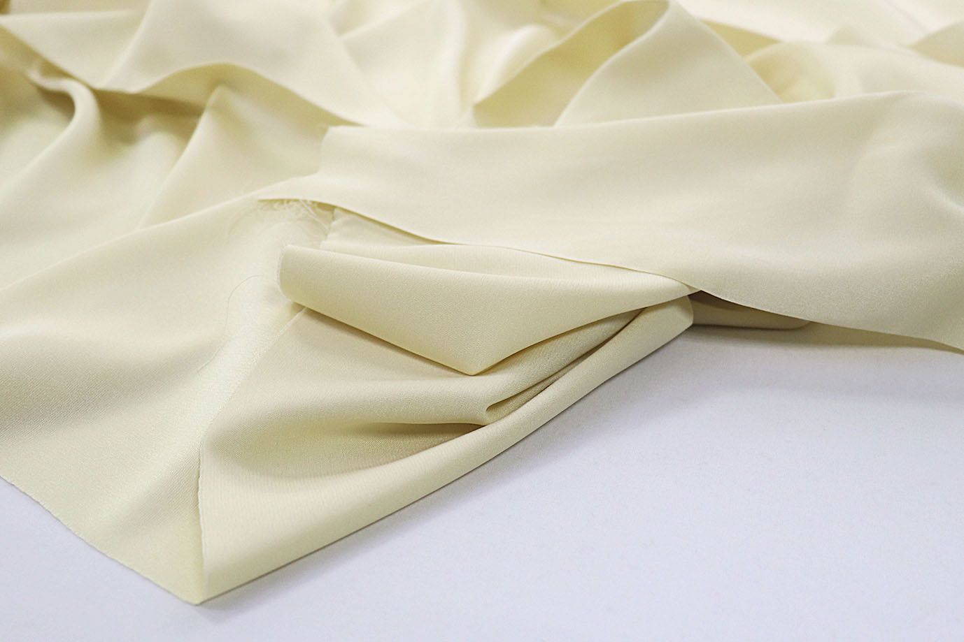 Шелк "Армани"/сливочный 3411-PY/C#4