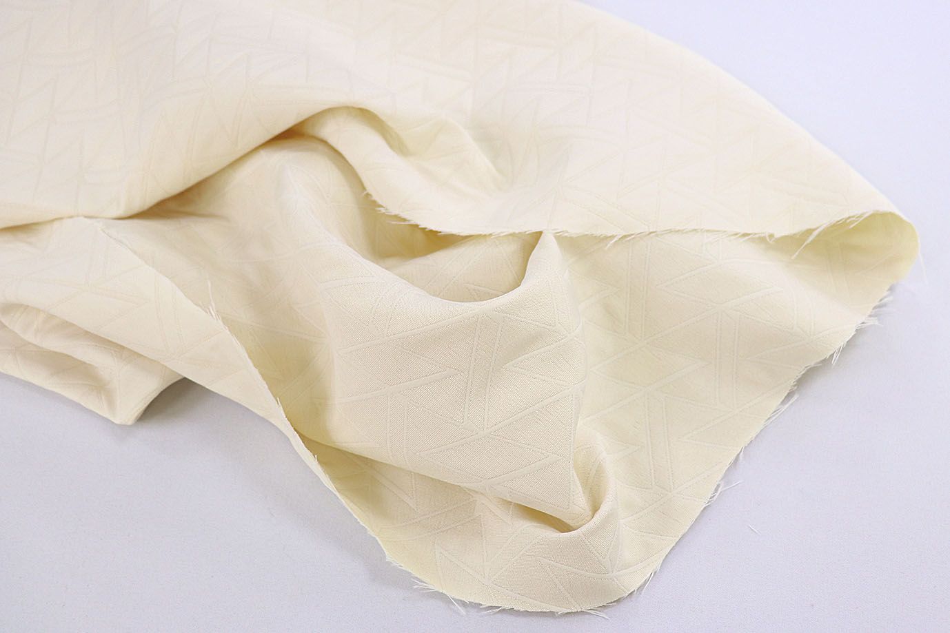 Ткань стеганная "Соренто"/кремовый VT-11683/D#2/C#2