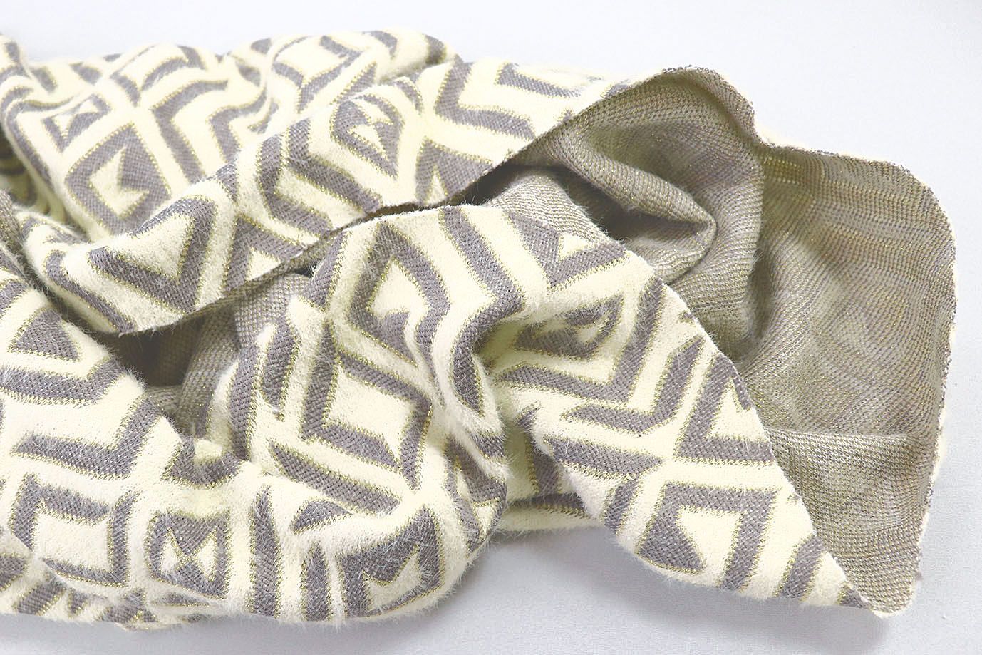 Трикотаж жаккард с люрексом принт/серый на бежевом 3976-PY/D#1/C#2