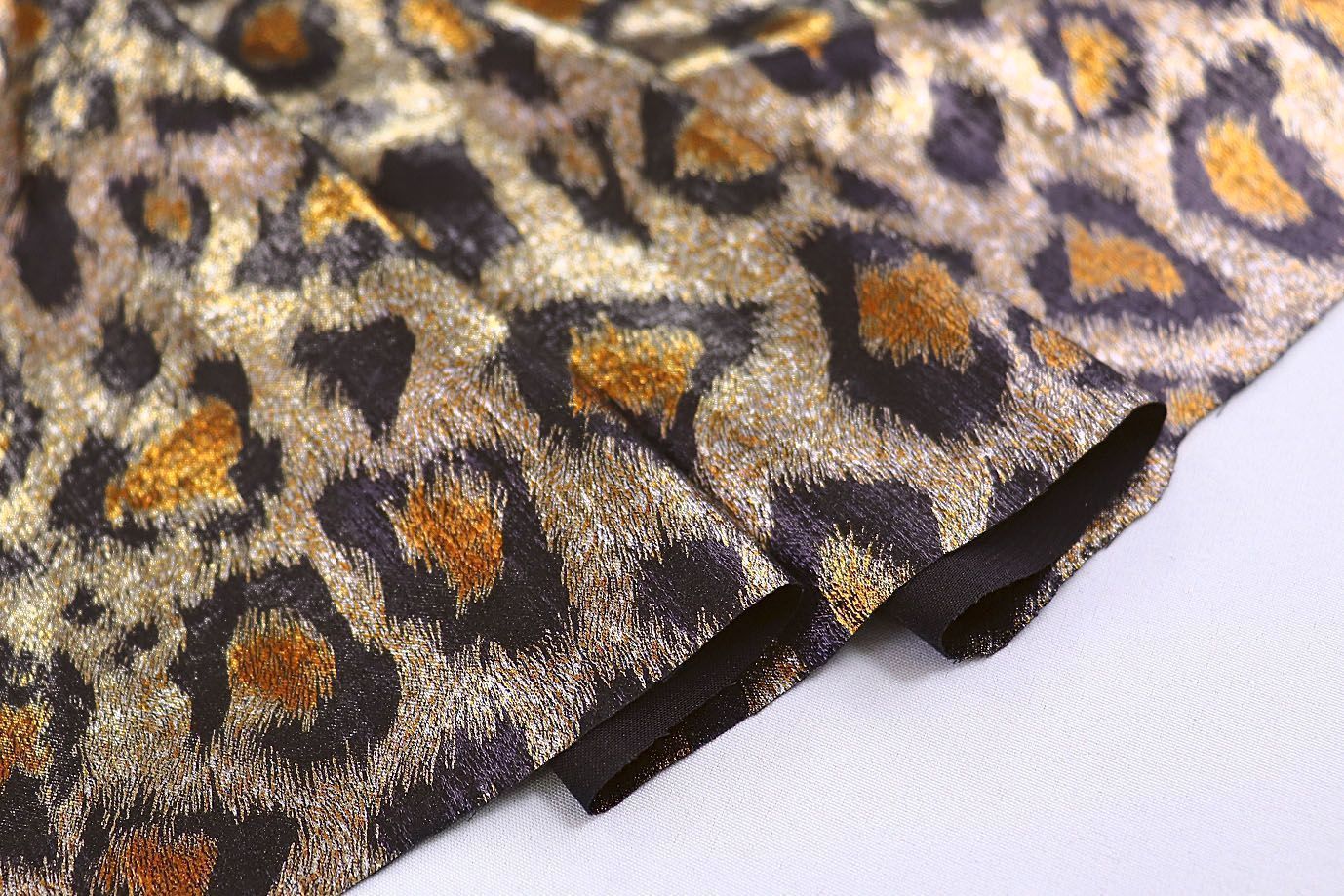 Шелк с блеском принт/леопард оранжево-бежевый 3841-PY/C#2